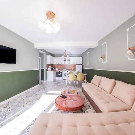 Rococo Life Apartment Sofia