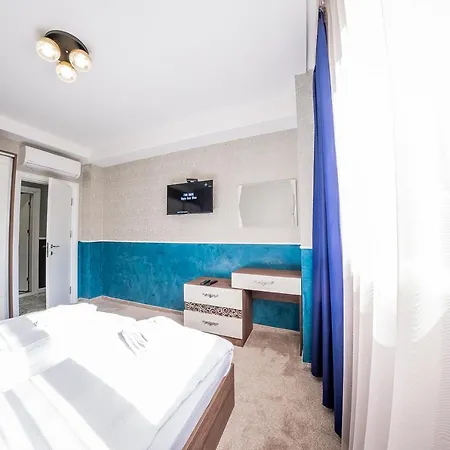 Rococo Life Apartment
